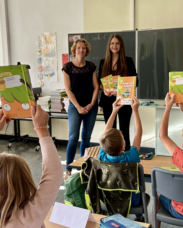 Mit dem M&ouml;hrchenheft fair durch das neue Schuljahr